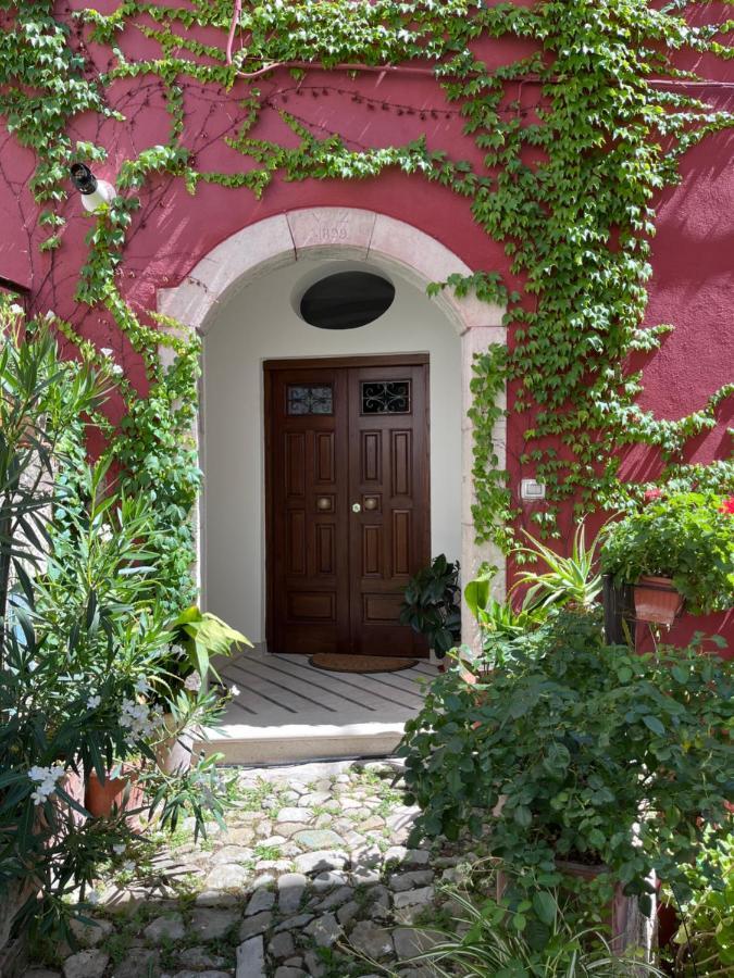 Borgo Vivo *